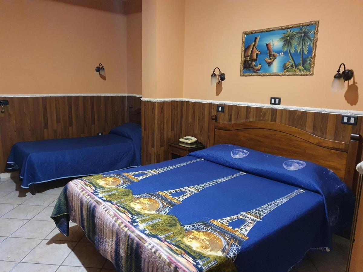 Hotel Caribe Casalnuovo Di Napoli Εξωτερικό φωτογραφία