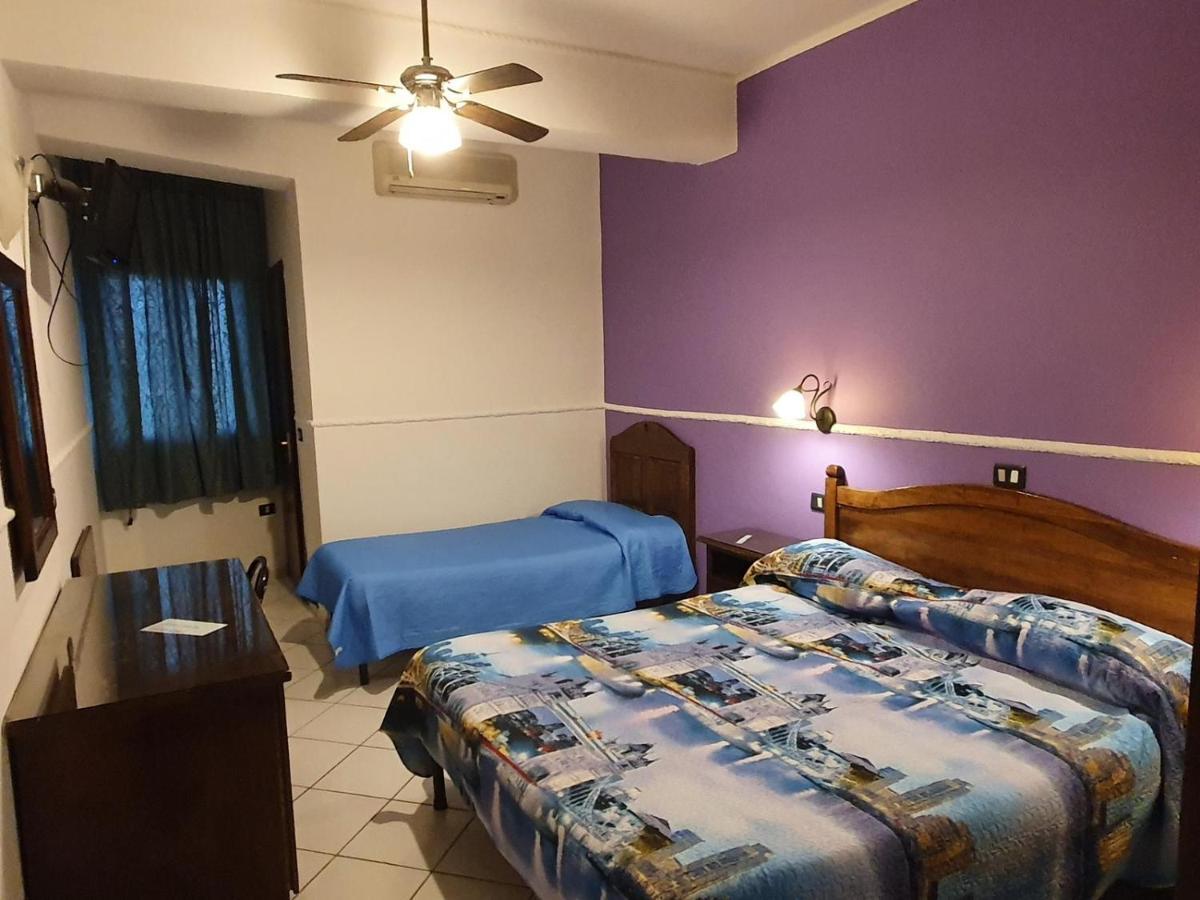 Hotel Caribe Casalnuovo Di Napoli Εξωτερικό φωτογραφία