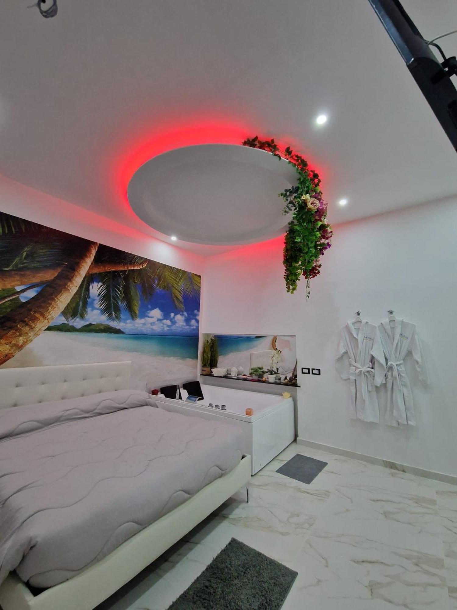 Hotel Caribe Casalnuovo Di Napoli Εξωτερικό φωτογραφία