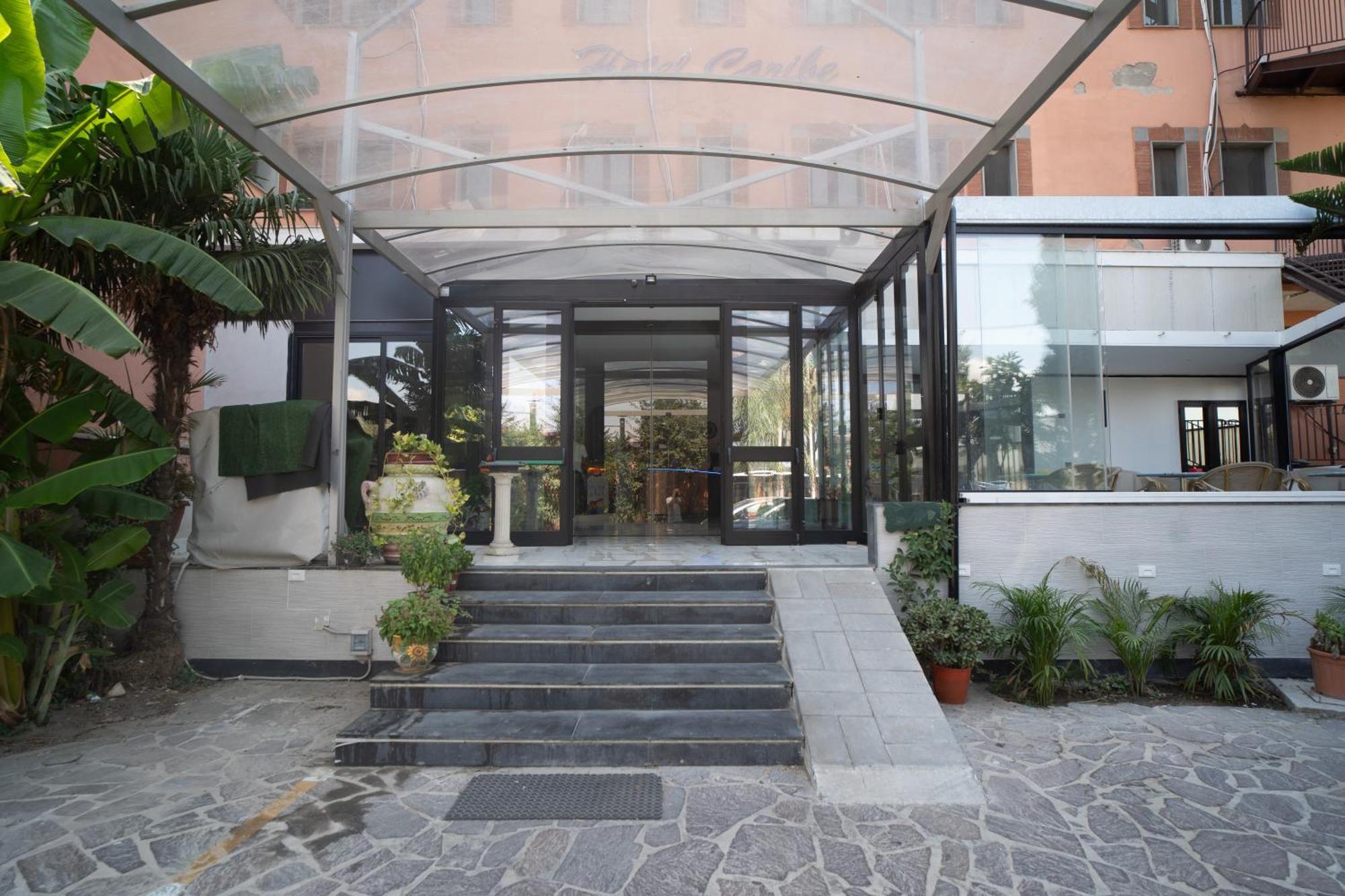 Hotel Caribe Casalnuovo Di Napoli Εξωτερικό φωτογραφία